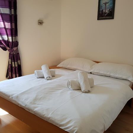 Pansion Bojic Hotel Međugorje Buitenkant foto